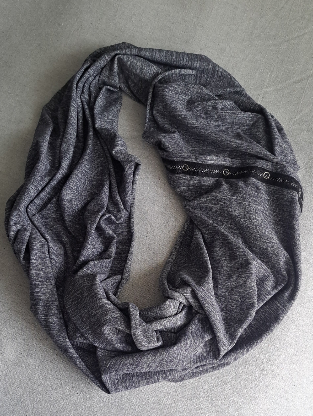 Lululemon Heather Gray Vinyasa Scarf - Like New